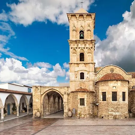 Sunorama Waterfront Lägenhet Larnaca