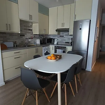 Sunorama Waterfront Apartman *